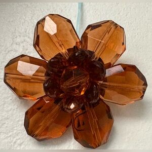 Vintage MCM lucite pin floral amber root beer colored brooch